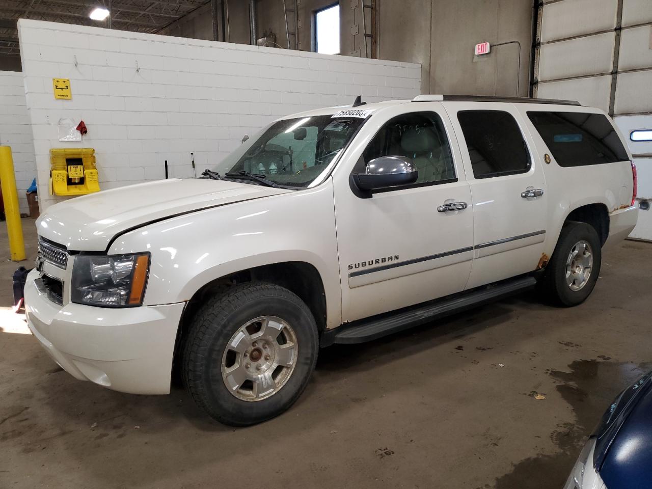 Изображение 1 2010 CHEVROLET SUBURBAN K1500 LTZ 2010 с VIN 1GNUKKE3XAR248769