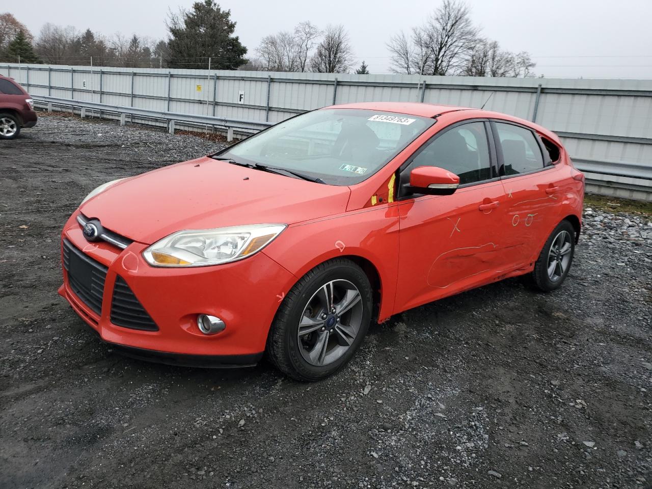 Image 1 of 2014 FORD FOCUS SE 2014 with VIN 1FADP3K22EL268220