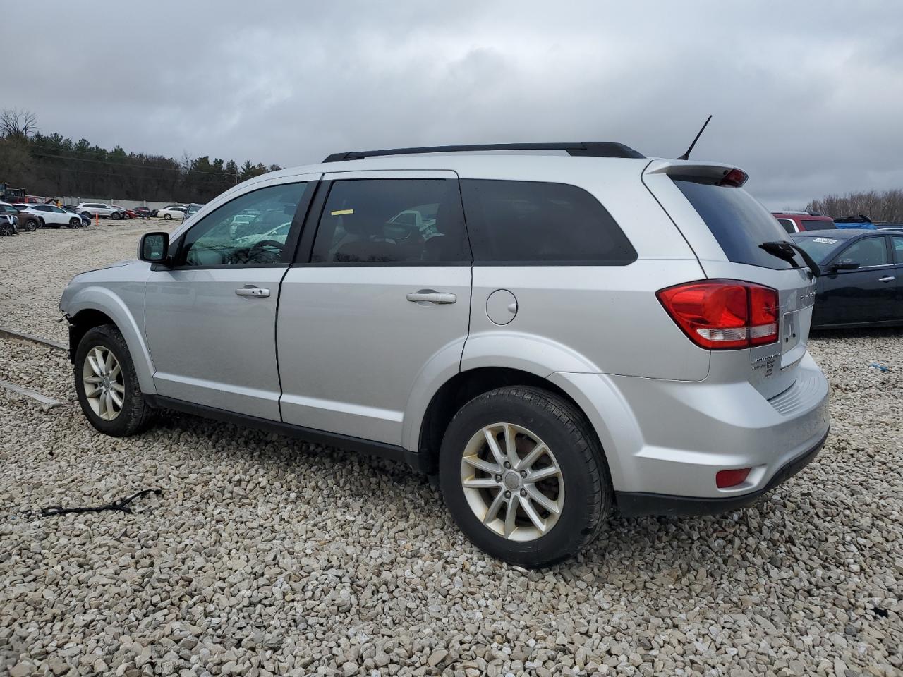 Image 2 of 2014 DODGE JOURNEY SXT 2014 with VIN 3C4PDDBG2ET143143