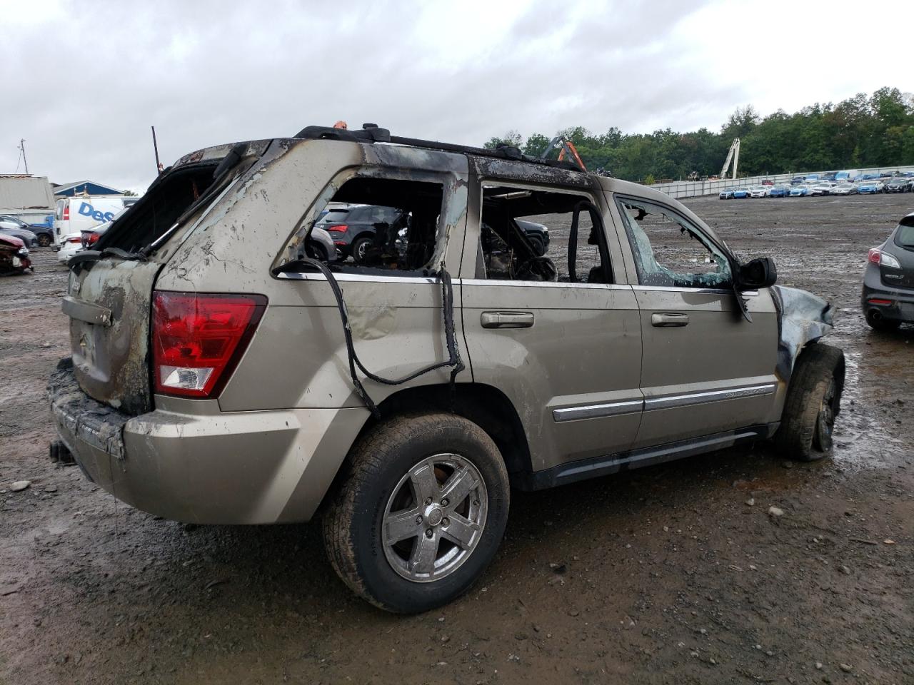 Image 3 of 2006 JEEP GRAND CHEROKEE LIMITED 2006 with VIN 1J4HR58276C135733