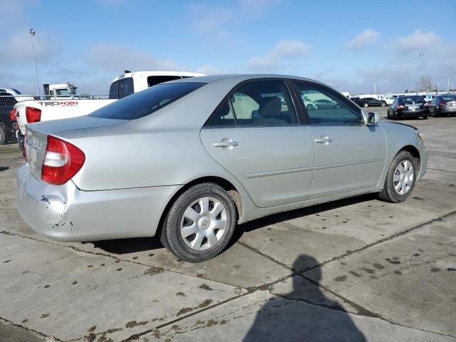 Obraz 3 z 2003 TOYOTA CAMRY LE 2003 z VIN JTDBE32K830225409