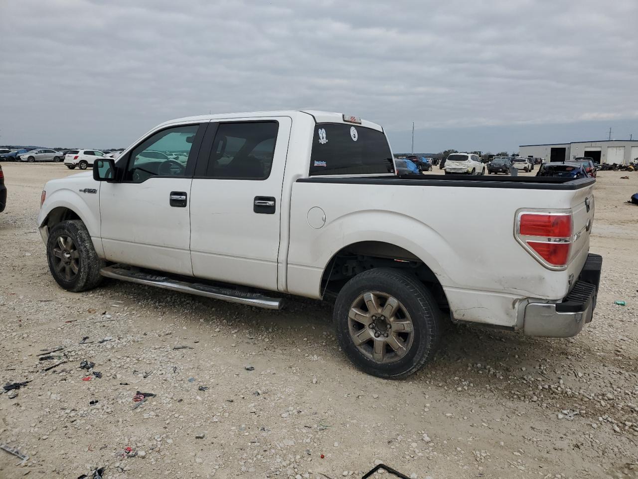 Image 2 of 2013 FORD F150 SUPERCREW 2013 with VIN 1FTEW1CM2DKG46420