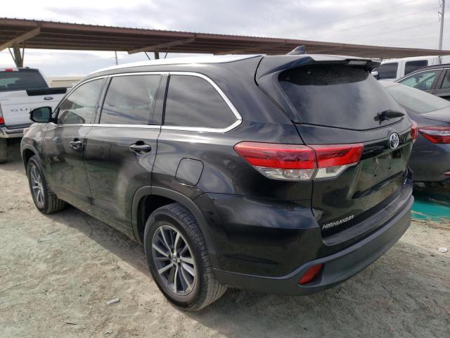 Image 2 of 2018 TOYOTA HIGHLANDER SE 2018 with VIN 5TDKZRFH8JS265005