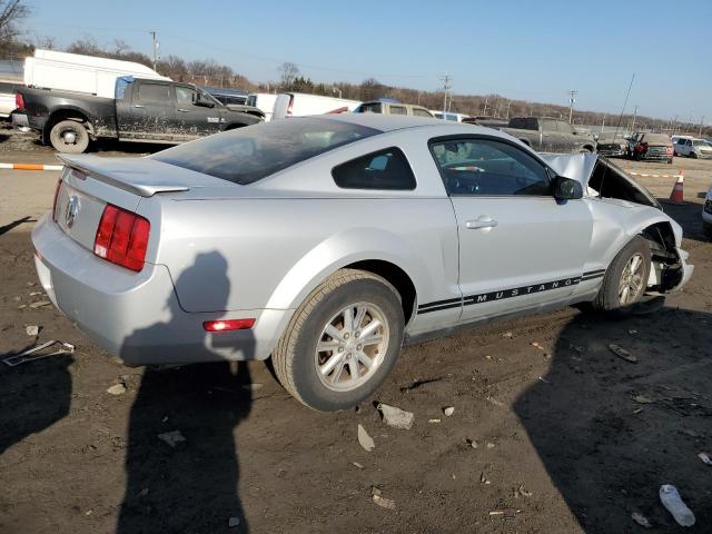 Image 3 of 2008 FORD MUSTANG  2008 with VIN 1ZVHT80N685189463