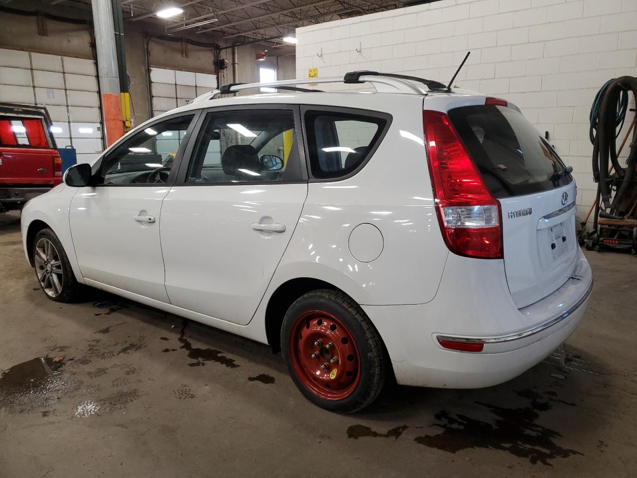 Image 2 of 2012 HYUNDAI ELANTRA TOURING GLS 2012 with VIN KMHDC8AE2CU127133