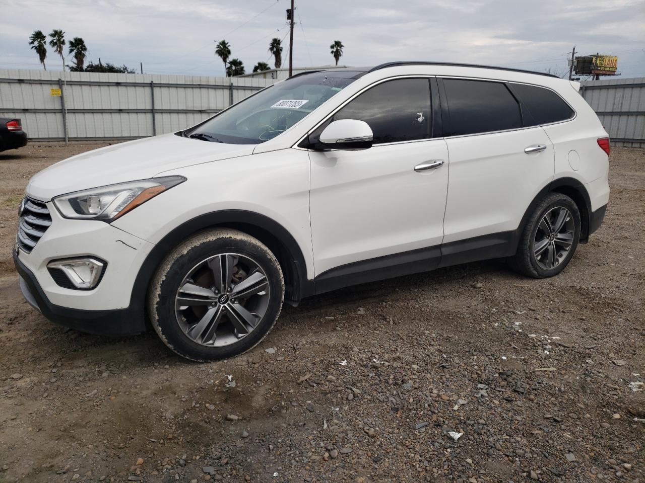 Image 1 of 2016 HYUNDAI SANTA FE SE ULTIMATE 2016 with VIN KM8SR4HFXGU143521