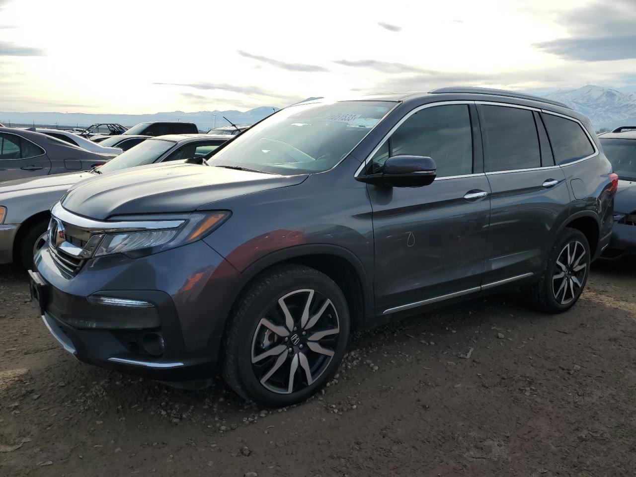 Изображение 1 2021 HONDA PILOT TOURING 2021 с VIN 5FNYF6H68MB033591