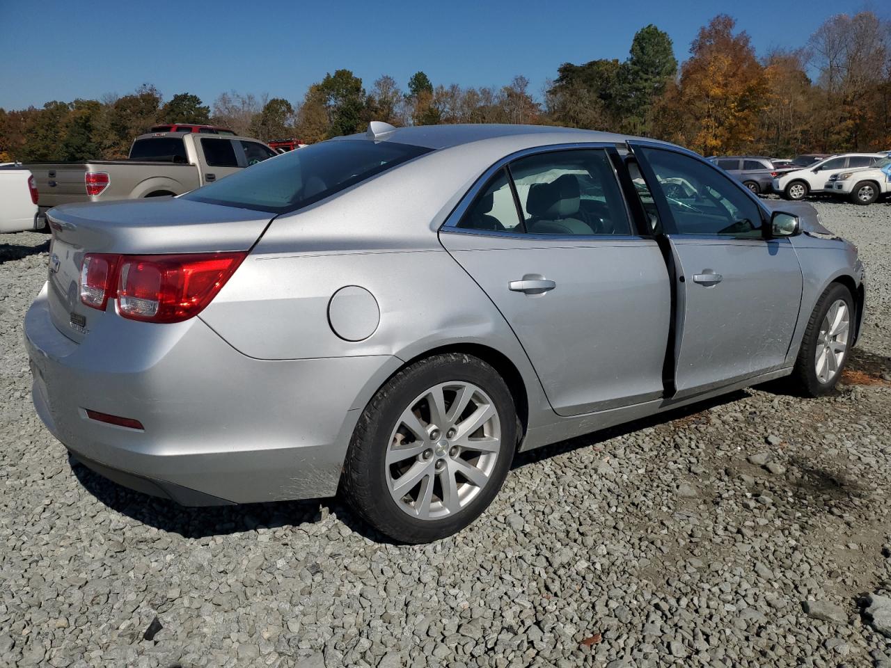 Image 3 of 2013 CHEVROLET MALIBU 2LT 2013 with VIN 1G11E5SA5DF328051