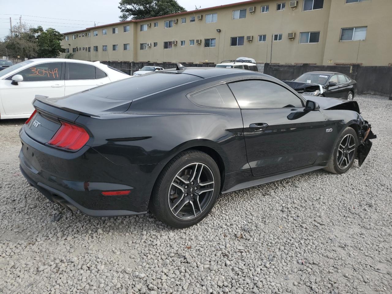 Obraz 3 z 2020 FORD MUSTANG GT 2020 z VIN 1FA6P8CF0L5174927
