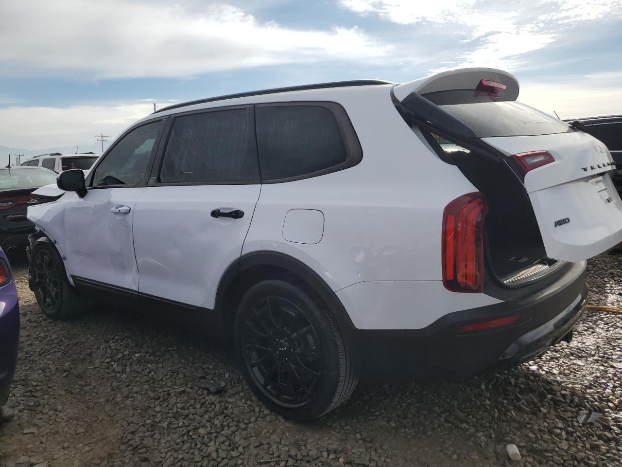 Image 2 of 2022 KIA TELLURIDE SX 2022 with VIN 5XYP5DHC1NG200988