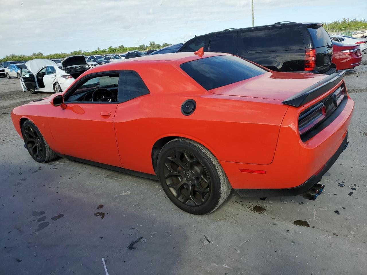 Image 2 of 2021 DODGE CHALLENGER R/T SCAT PACK 2021 with VIN 2C3CDZFJ4MH650932