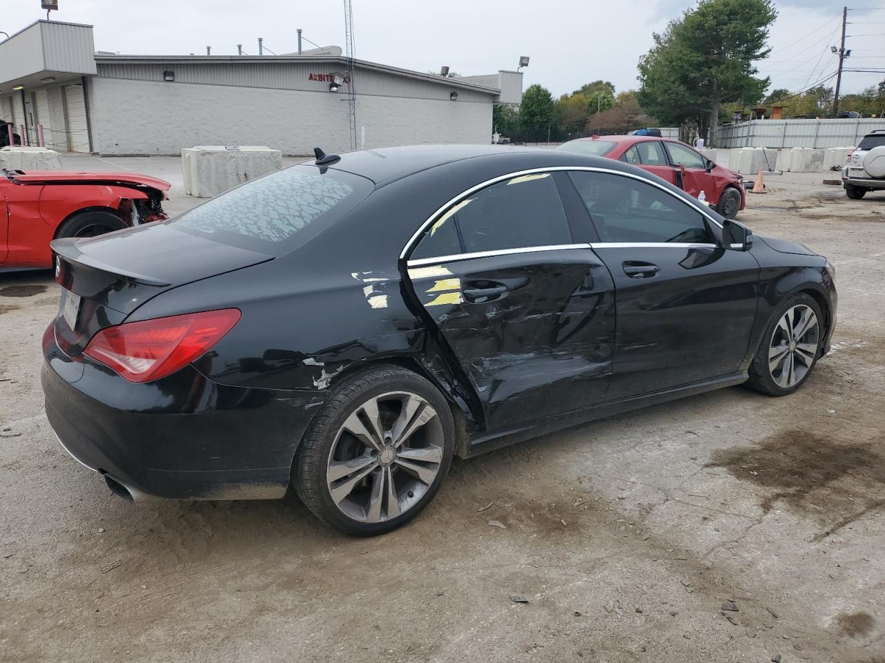 Image 3 of 2014 MERCEDES-BENZ CLA 250 2014 with VIN WDDSJ4EB3EN032934