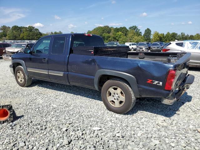 Image 2 of 2005 CHEVROLET SILVERADO K1500 2005 with VIN 1GCEK19T25E106480