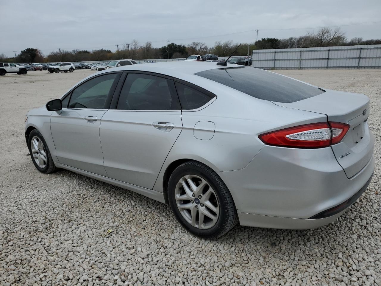 Изображение 2 2013 FORD FUSION SE 2013 с VIN 3FA6P0H7XDR125039