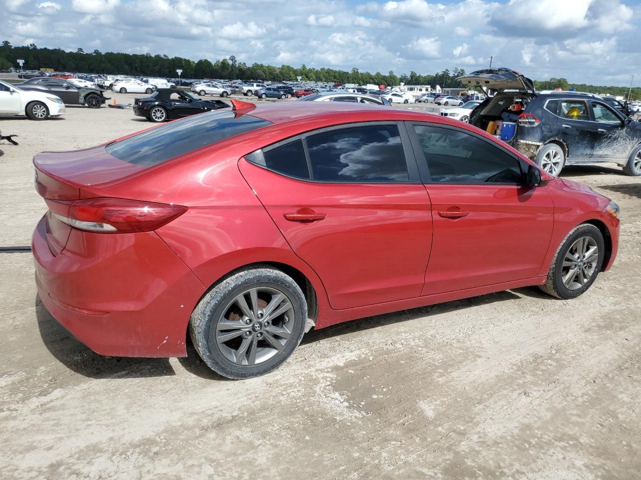 Image 3 of 2017 HYUNDAI ELANTRA SE 2017 with VIN 5NPD84LF6HH024349