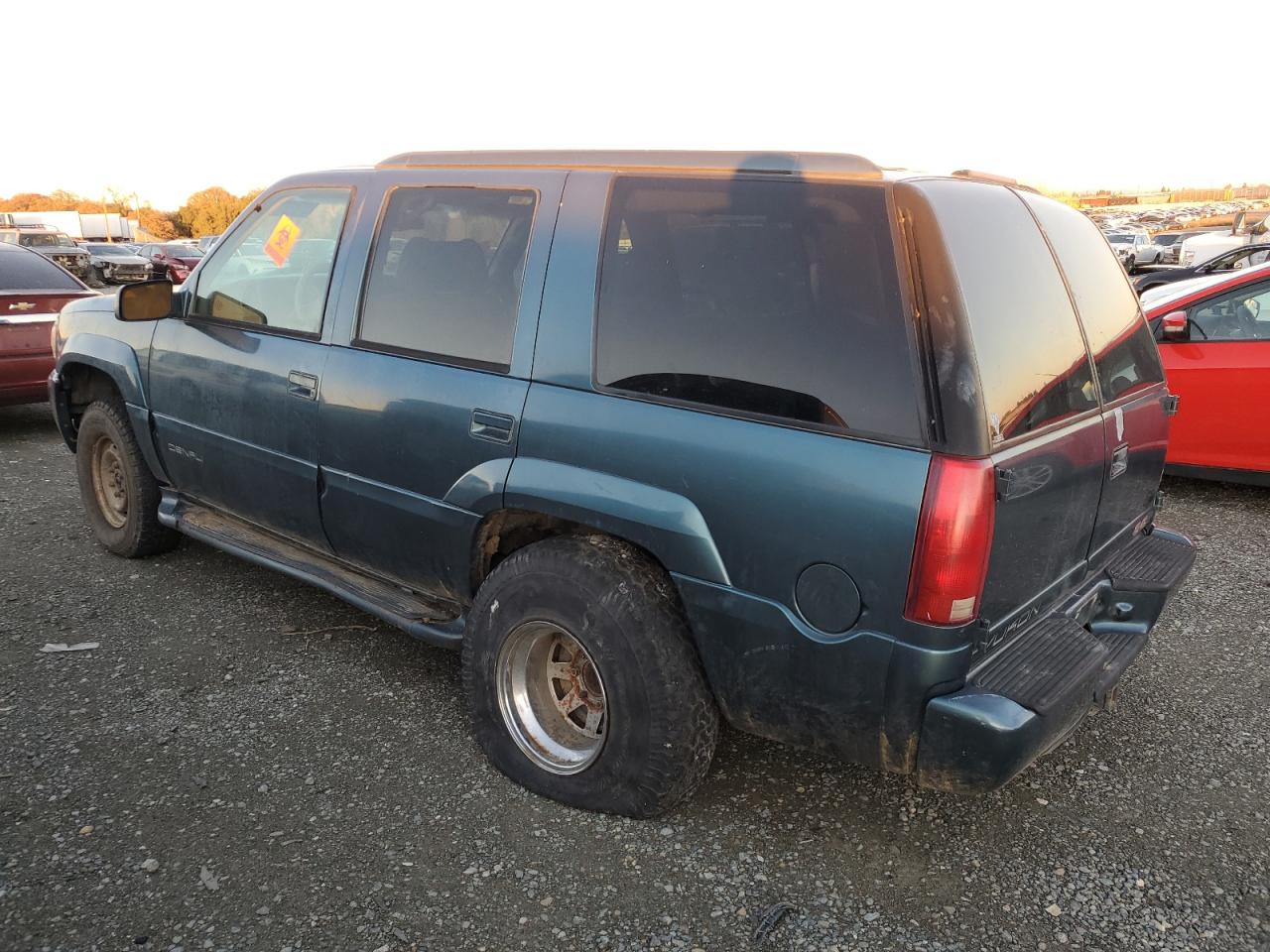 Изображение 2 1999 GMC DENALI  1999 с VIN 1GKEK13R7XR905801