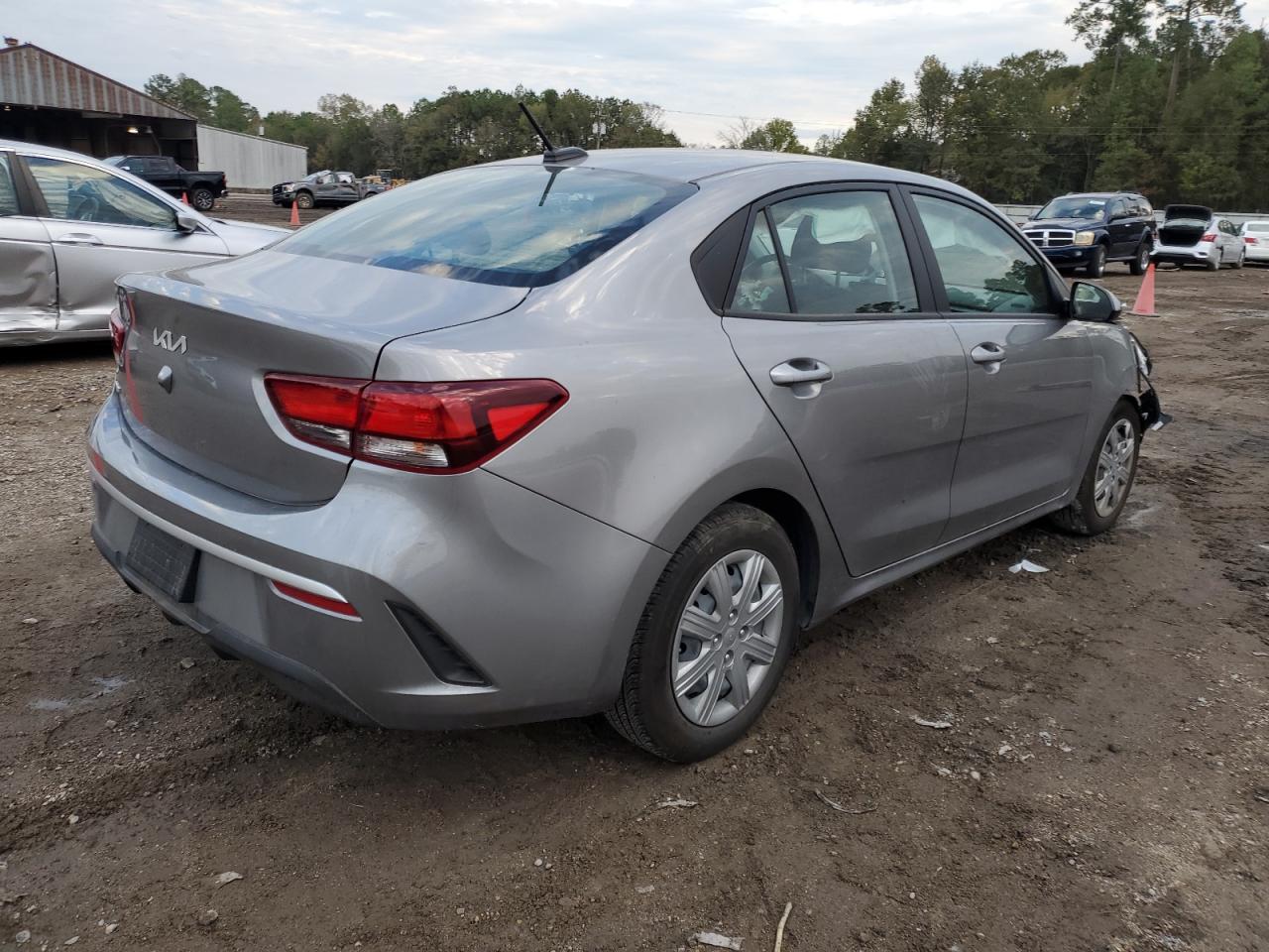 Image 3 of 2023 KIA RIO LX 2023 with VIN 3KPA24AD2PE543973