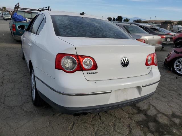 Image 2 of 2009 VOLKSWAGEN PASSAT TURBO 2009 with VIN WVWJK73C09P033498