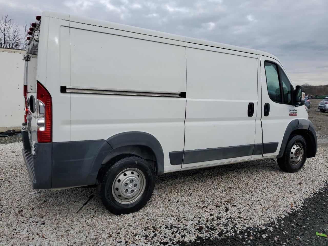 Image 3 of 2016 RAM PROMASTER 1500 1500 STANDARD 2016 with VIN 3C6TRVAG5GE113527
