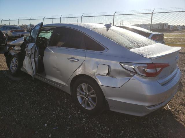 Obraz 2 z 2015 HYUNDAI SONATA SE 2015 z VIN 5NPE24AF5FH061172