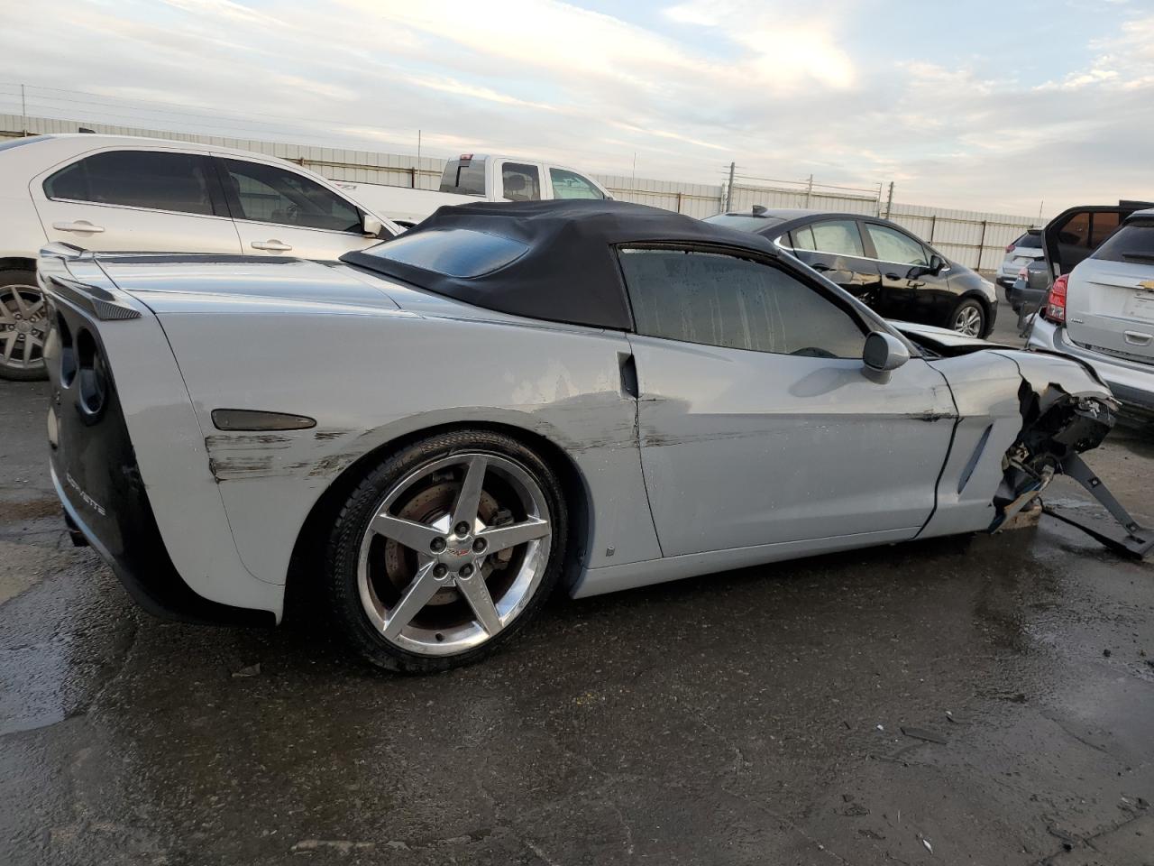 Obraz 3 z 2008 CHEVROLET CORVETTE  2008 z VIN 1G1YY36W985131878