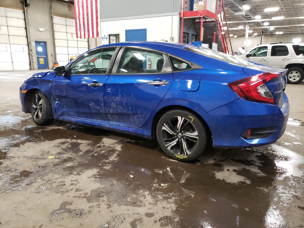 Изображение 2 2017 HONDA CIVIC TOURING 2017 с VIN 19XFC1F94HE027217