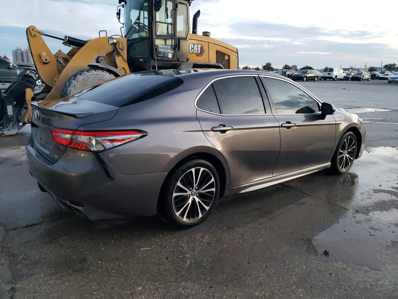 Obraz 3 z 2018 TOYOTA CAMRY L 2018 z VIN 4T1B11HKXJU591932