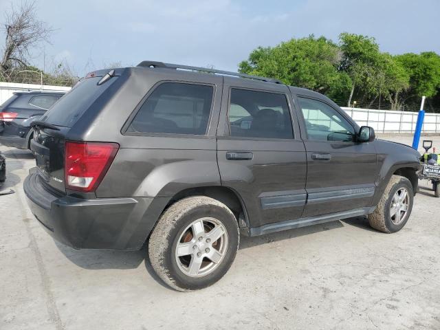 Obraz 3 z 2005 JEEP GRAND CHEROKEE LAREDO 2005 z VIN 1J4GR48K55C693181