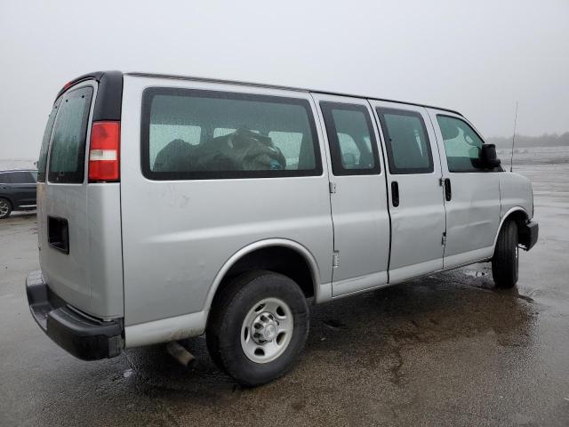 Image 3 of 2015 CHEVROLET EXPRESS G2500  2015 with VIN 1GCWGFCF6F1284018