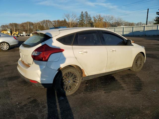 Image 3 of 2014 FORD FOCUS TITANIUM 2014 with VIN 1FADP3N2XEL363099