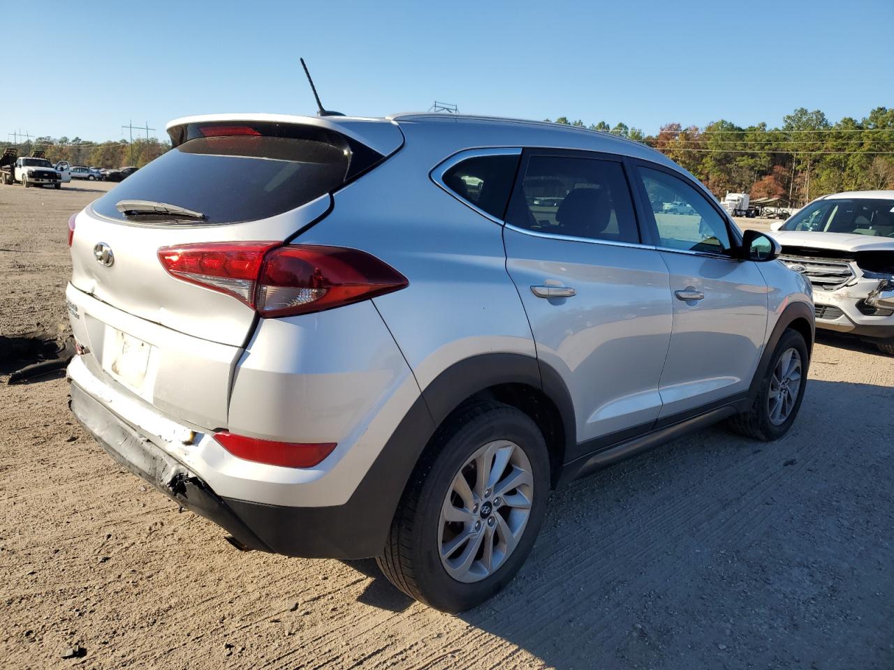 Изображение 3 2016 HYUNDAI TUCSON LIMITED 2016 с VIN KM8J33A45GU059378