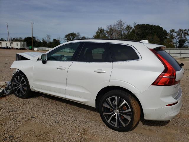 Image 2 of 2022 VOLVO XC60 B5 MOMENTUM 2022 with VIN YV4L12DK3N1921046