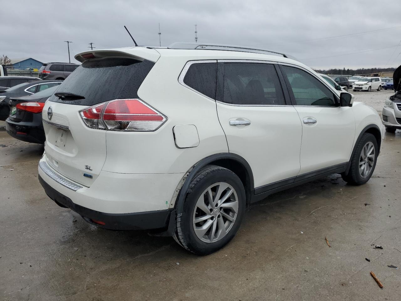 Image 3 of 2014 NISSAN ROGUE S 2014 with VIN 5N1AT2MT2EC869731