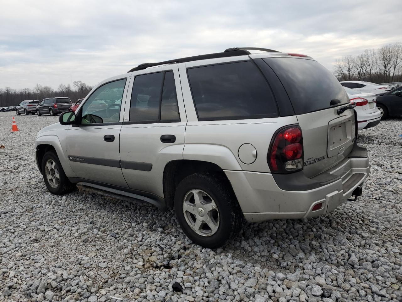Image 2 of 2004 CHEVROLET TRAILBLAZER LS 2004 with VIN 1GNDT13S442314201