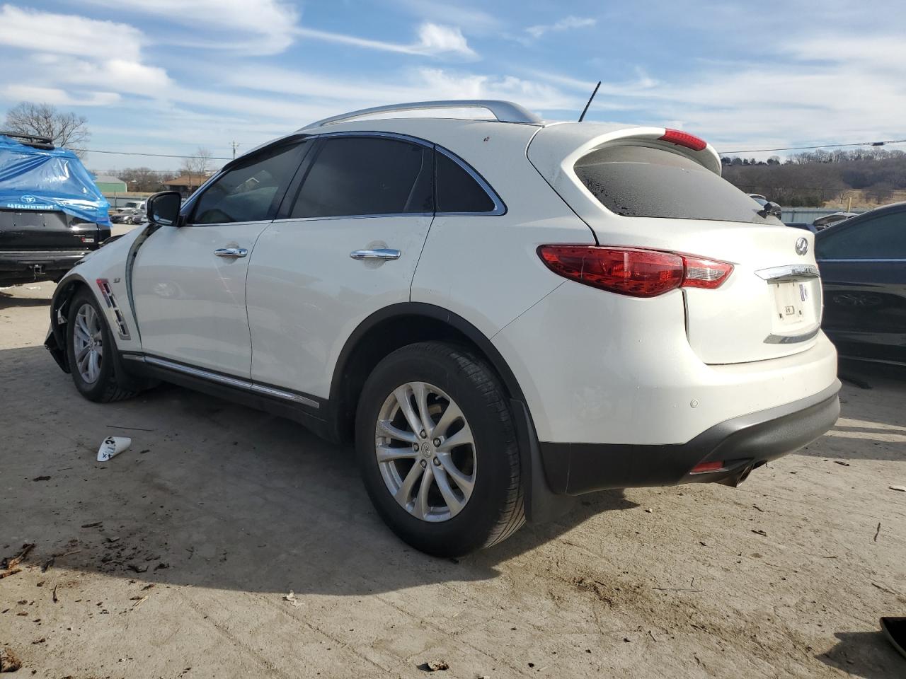 Image 2 of 2014 INFINITI QX70  2014 with VIN JN8CS1MU9EM450275
