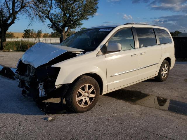 2013 CHRYSLER TOWN & COUNTRY TOURING 2013 image