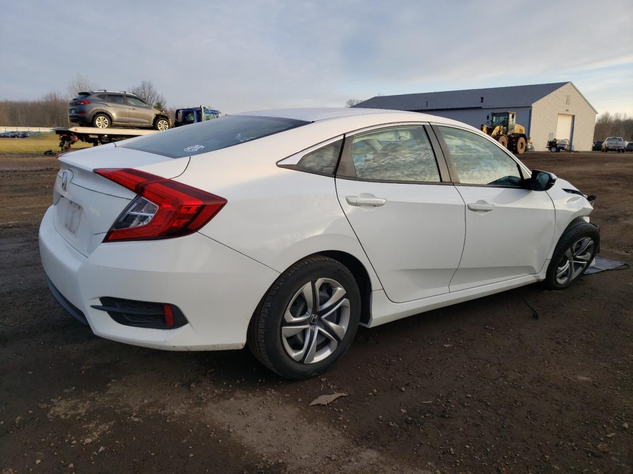 Изображение 3 2018 HONDA CIVIC LX 2018 с VIN 19XFC2F55JE012752