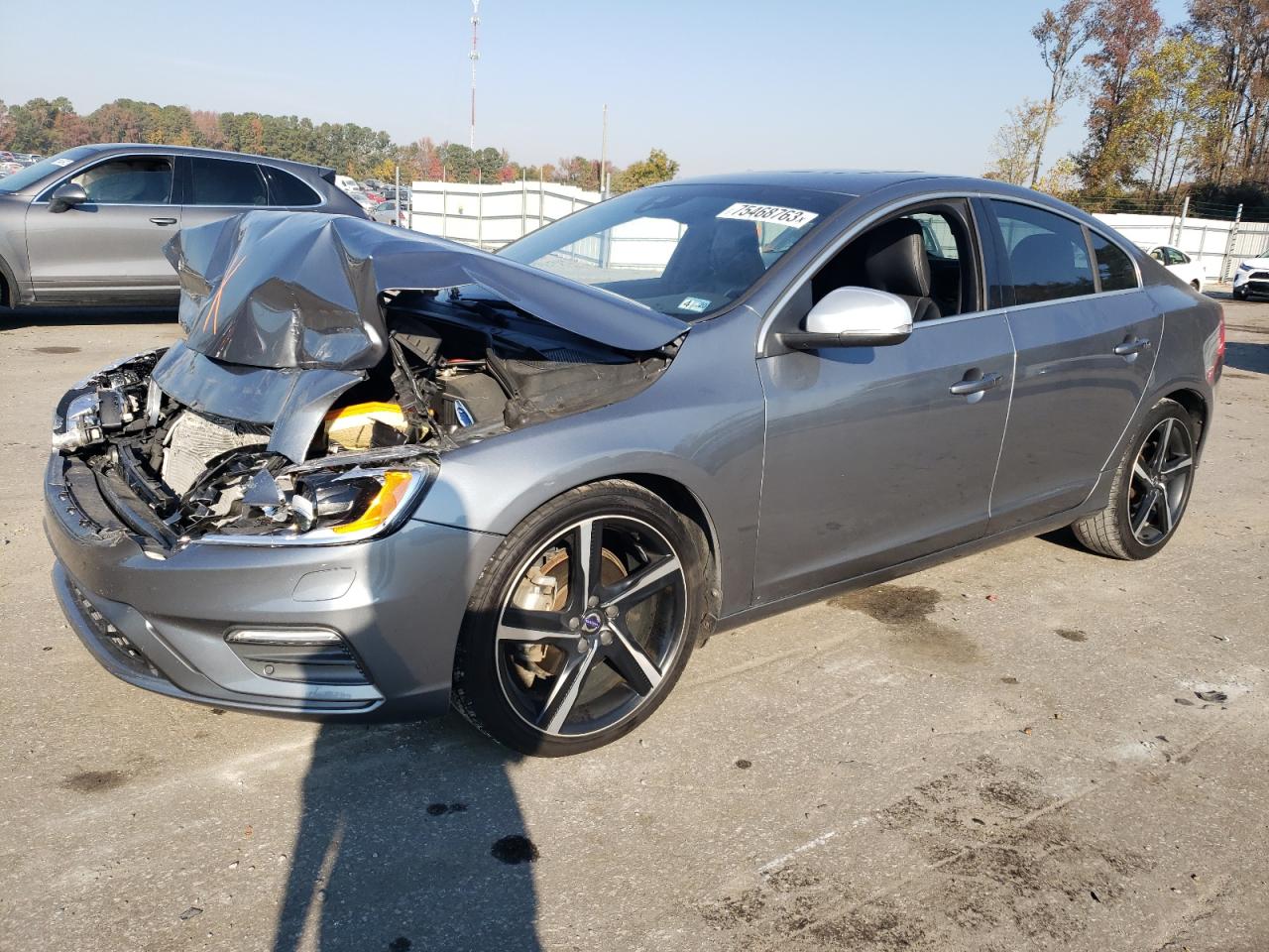 Obraz 1 z 2016 VOLVO S60 R DESIGN 2016 z VIN YV126MFP9G2396411