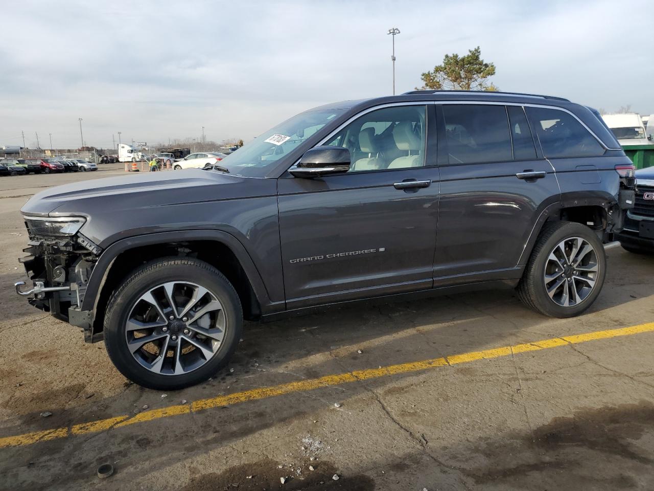 2022 JEEP GRAND CHEROKEE OVERLAND 2022 image