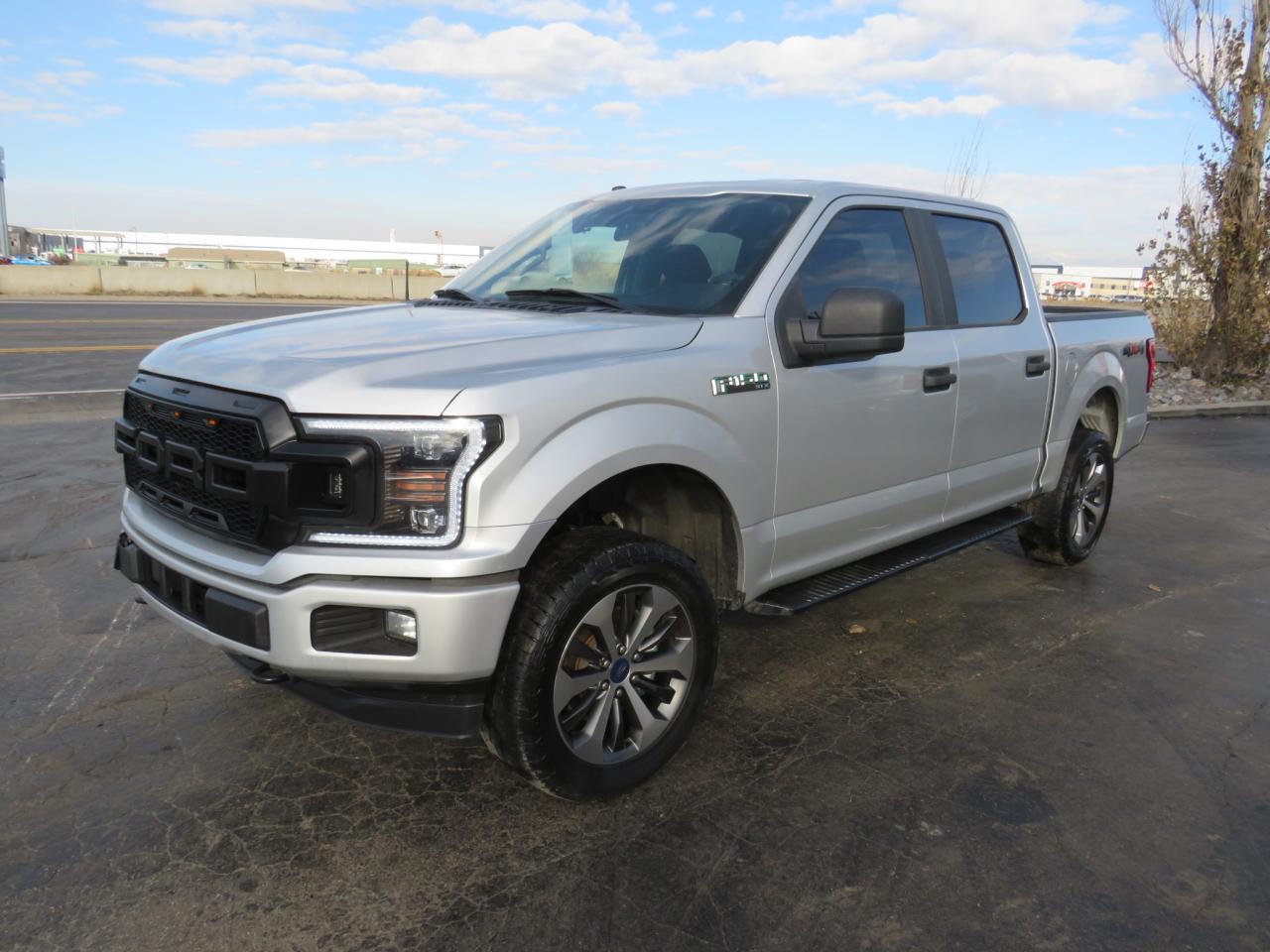 Image 2 of 2019 FORD F150 SUPERCREW 2019 with VIN 1FTEW1EP6KKD89668