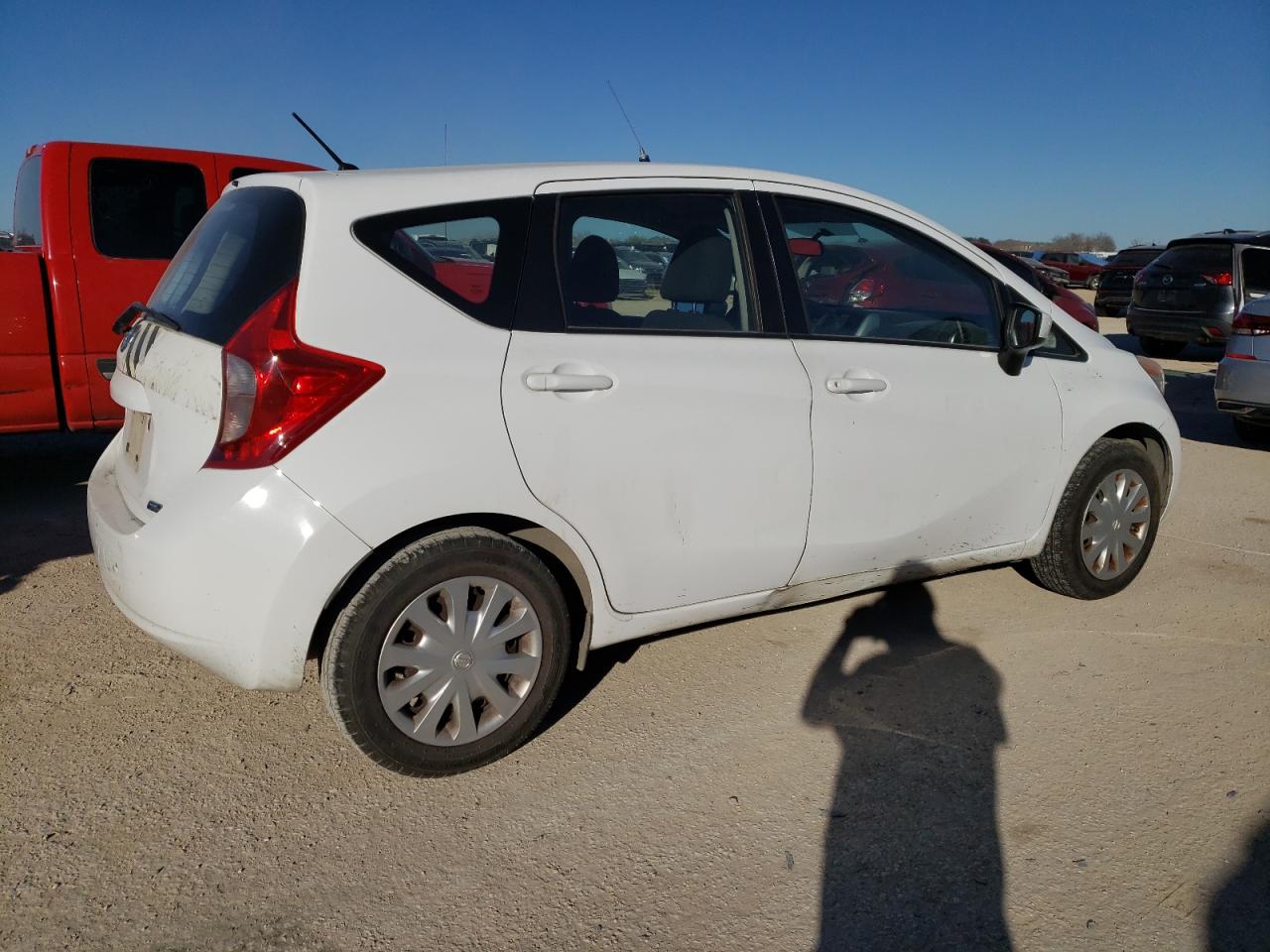Image 3 of 2016 NISSAN VERSA NOTE S 2016 with VIN 3N1CE2CP4GL371987