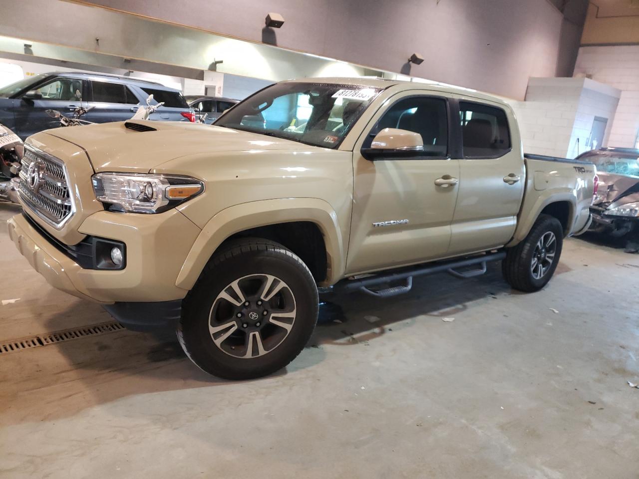 Image 1 of 2016 TOYOTA TACOMA DOUBLE CAB 2016 with VIN 3TMAZ5CN6GM016905