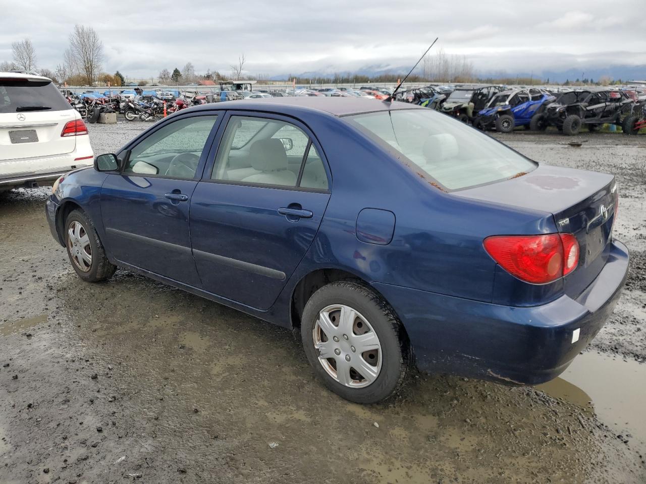 Image 2 of 2005 TOYOTA COROLLA CE 2005 with VIN 1NXBR32E75Z465413