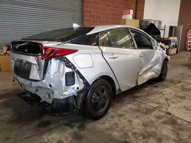 Изображение 3 2017 TOYOTA PRIUS PRIME  2017 с VIN JTDKARFP2H3004608