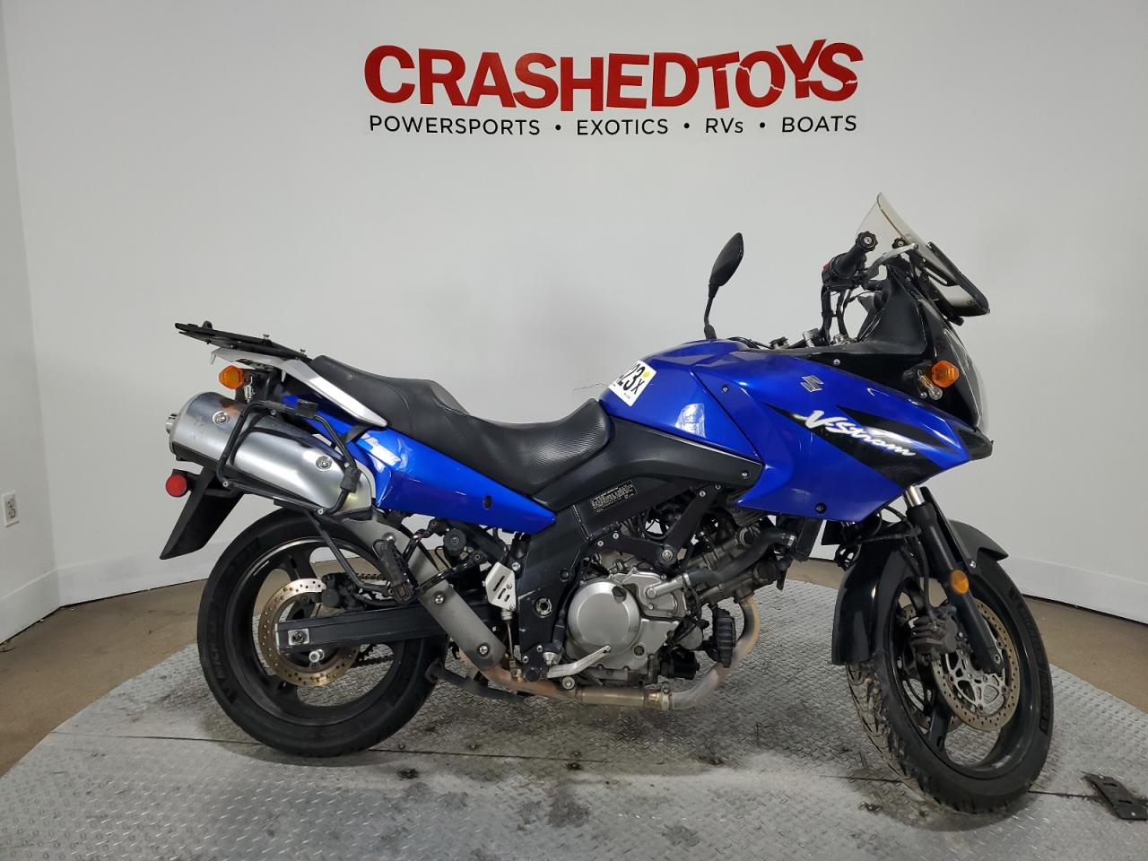 Obraz 1 z 2005 SUZUKI DL650 K 2005 z VIN JS1VP54A852101150