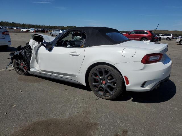 Image 2 of 2019 FIAT 124 SPIDER CLASSICA 2019 with VIN JC1NFAEK9K0142948