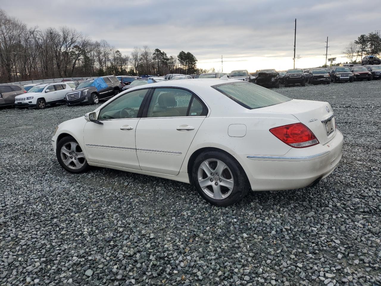 Obraz 2 z 2006 ACURA RL  2006 z VIN JH4KB16556C003266