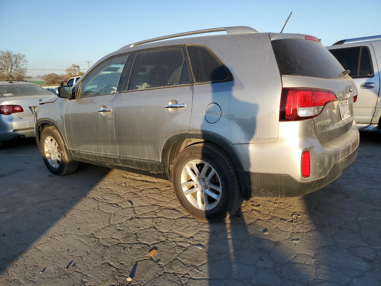 Obraz 2 z 2015 KIA SORENTO LX 2015 z VIN 5XYKT4A65FG562991