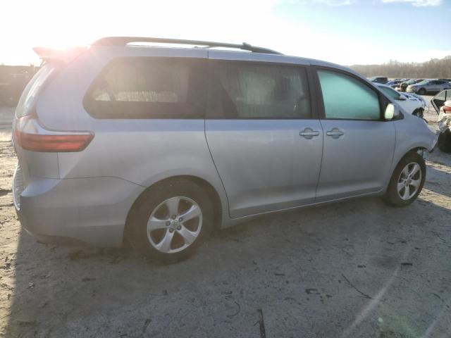 Изображение 3 2015 TOYOTA SIENNA LE 2015 с VIN 5TDKK3DC5FS567917