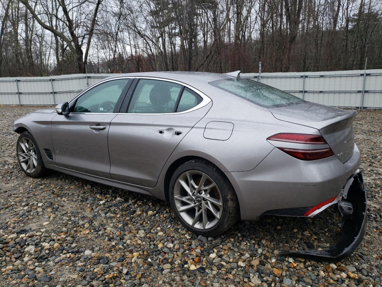 Изображение 2 2022 GENESIS G70 BASE 2022 с VIN KMTG34TA0NU093010